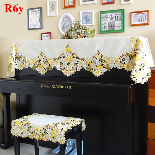 khăn phủ đàn piano hoa cúc vàng
